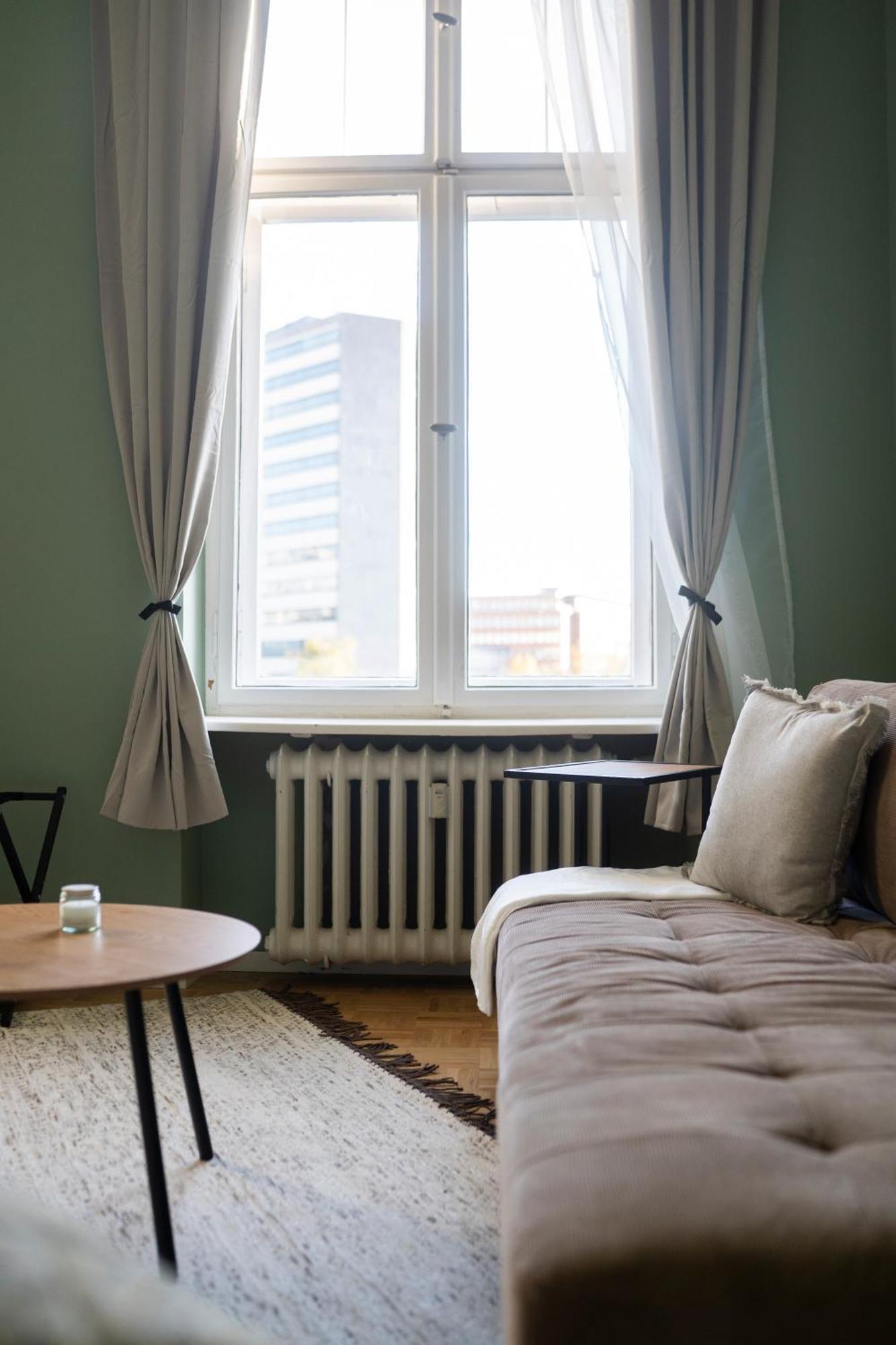 Jomi Stays, Brandenburgische Strasse 16 - Wohnen Beim Kurfuerstendamm Séjour chez l'habitant