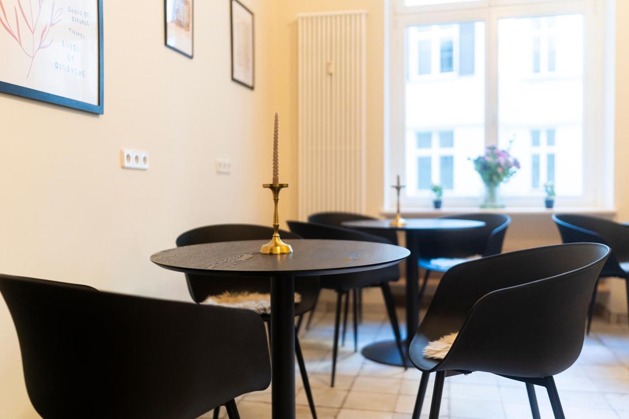Privatunterkunft Jomi Stays, Brandenburgische Strasse 16 - Wohnen Beim Kurfuerstendamm Berlin